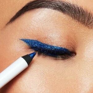 GXVE Waterproof Eyeliner in Bathwater Vibrant Blue Eyeliner Pencil.